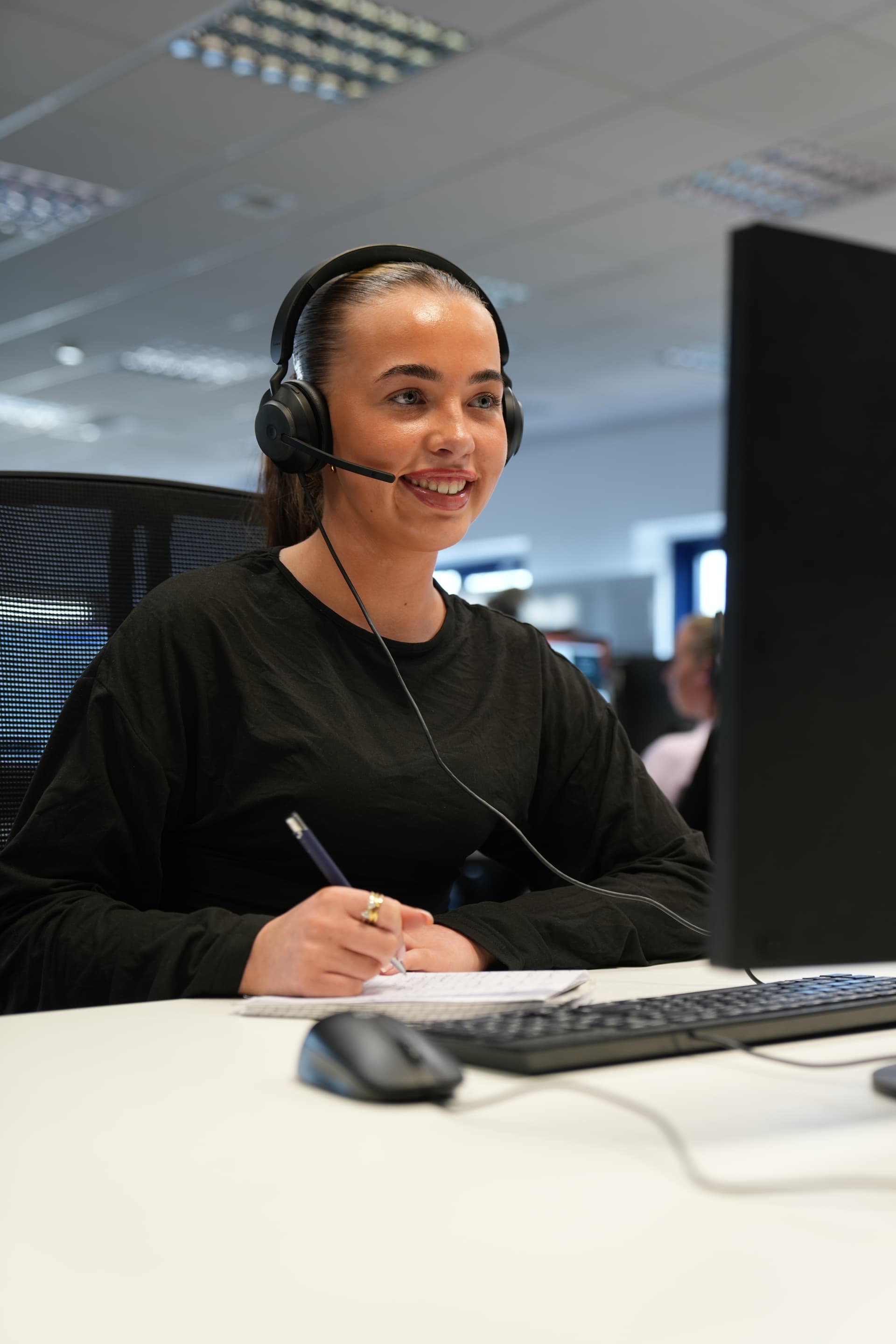 NanoHydro composite bonding